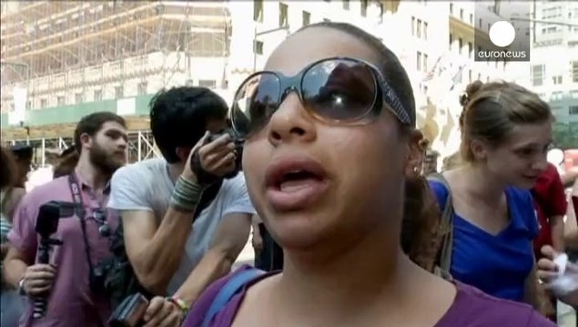 Estados Unidos sin hamburguesas: miles de trabajadores en huelga para subir el salario mínimo