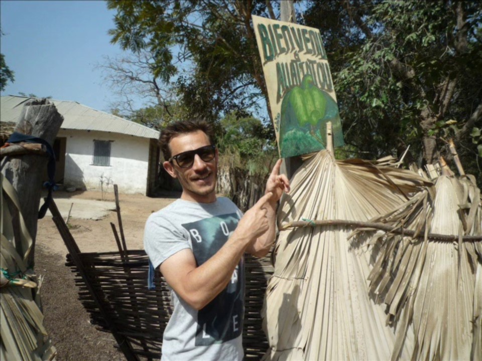 Good day / Gaïnde nouha and vince i / 2014