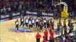 L'équipe de Basket de New Zealands fait son Haka face aux USA