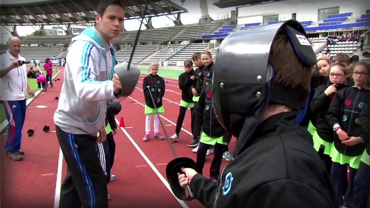 Laure Manaudou et Tony Parker soutiennent Sentez-vous Sport!