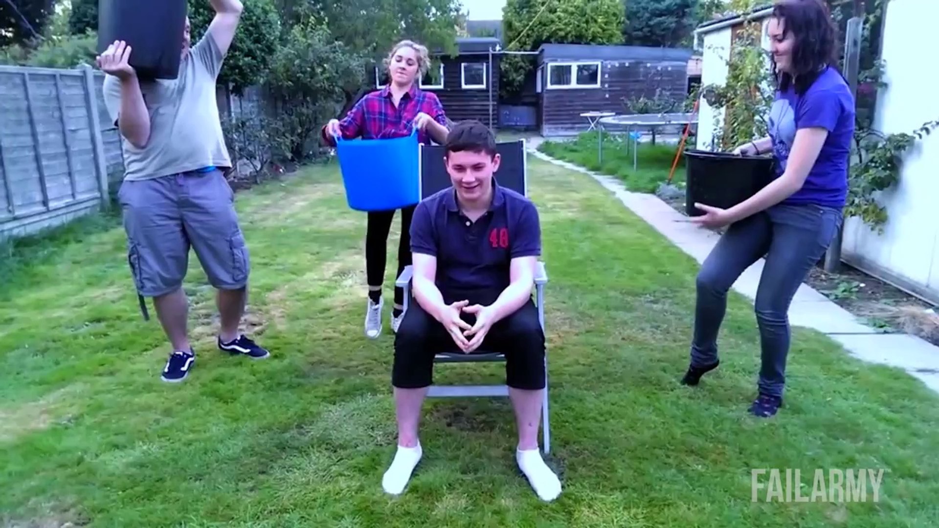 Best ALS Ice Bucket Challenge Fails Compilation - Vidéo Dailymotion