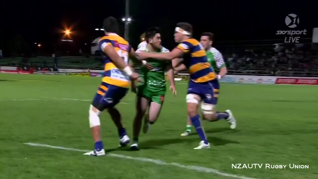 Nehe Milner-Skudder fait disparaître le ballon