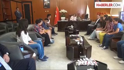 Başarılı 10 Öğrenciye Almanya Tatili Ödülü