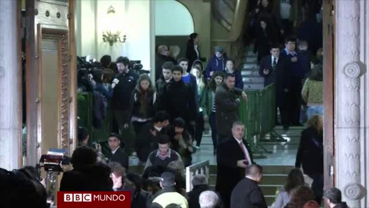 Miles de fanáticos se despiden de Gustavo Cerati