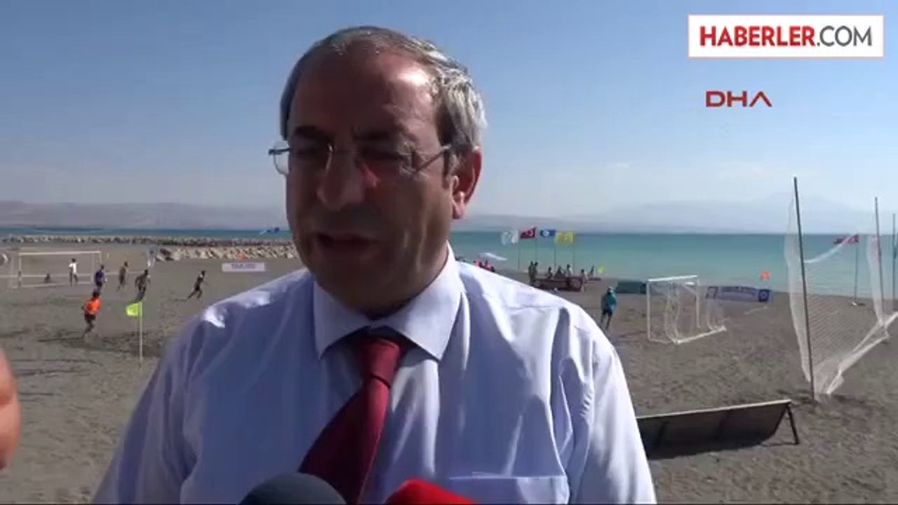 Van'da Plaj Futbolu Turnuvası
