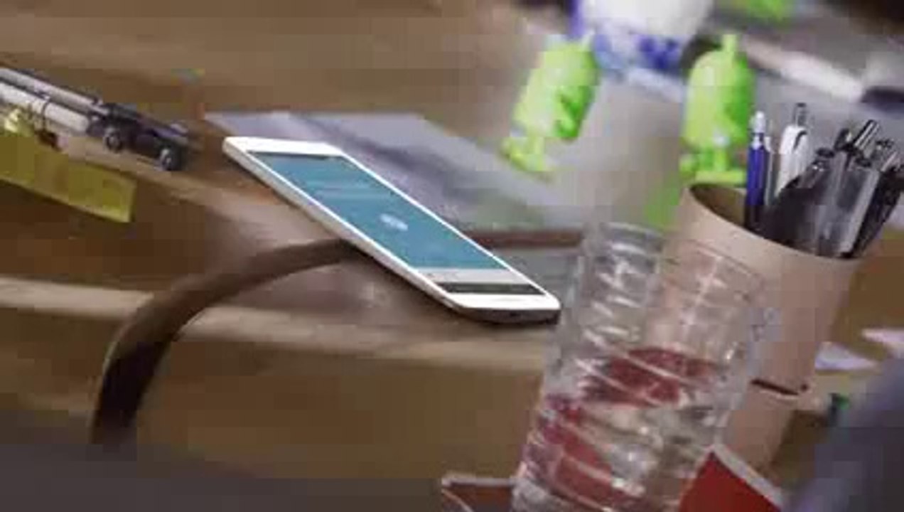 Choose the new Moto X