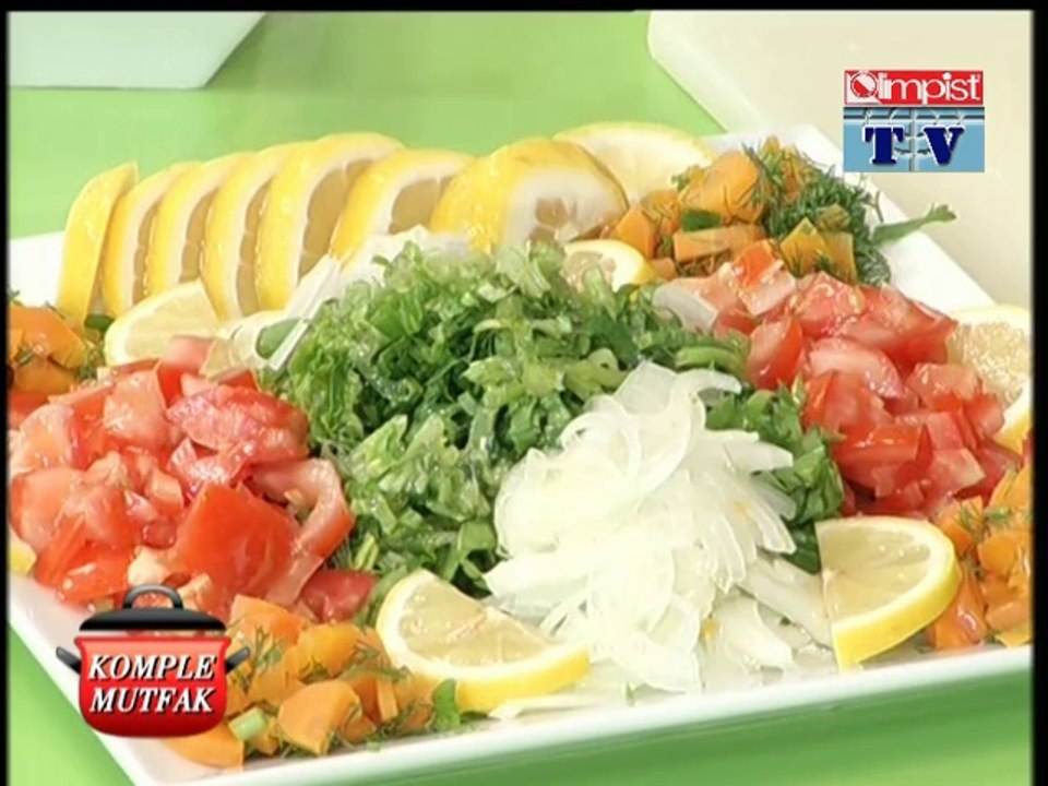 ISPANAKLI PRATİK SALATA