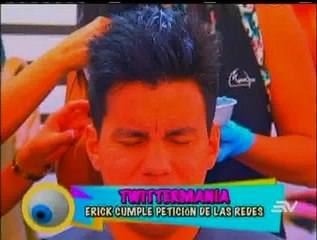 El pelo rojo de Mujica y el mal olor de pies de Paola Farias