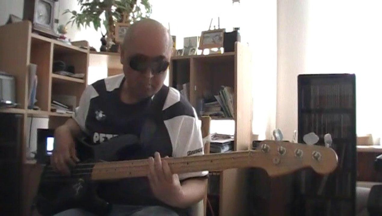 We are Family Chic Live at Budokan Japan basscover Bob Roha