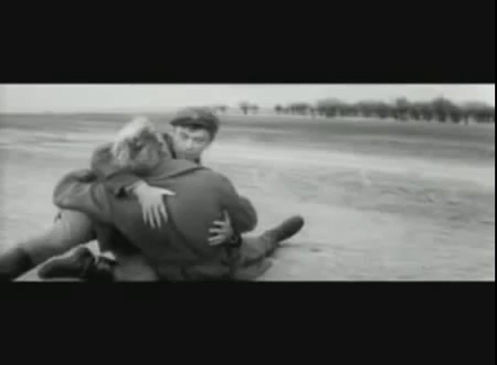 Вот пуля просвистела и ага(к/ф Служили два товарища)