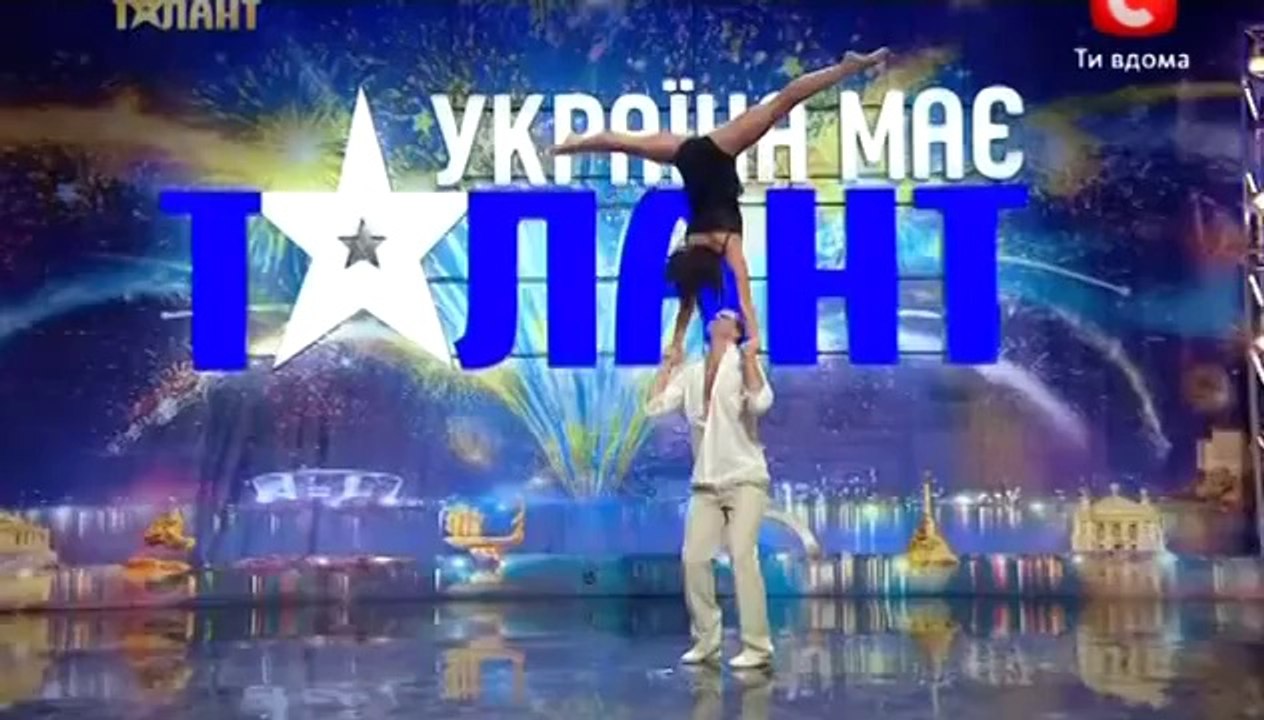 Ukraine's Got Talent AMAZING DANCE ! Duo Flame Je t'aime ( Lara