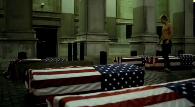 Thirty Seconds To Mars - Hurricane (Censored Version)