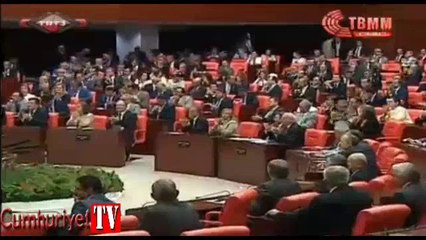 Davutoğlu hükümetine güven oyu