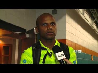 Muito exigido, Jefferson compareceu