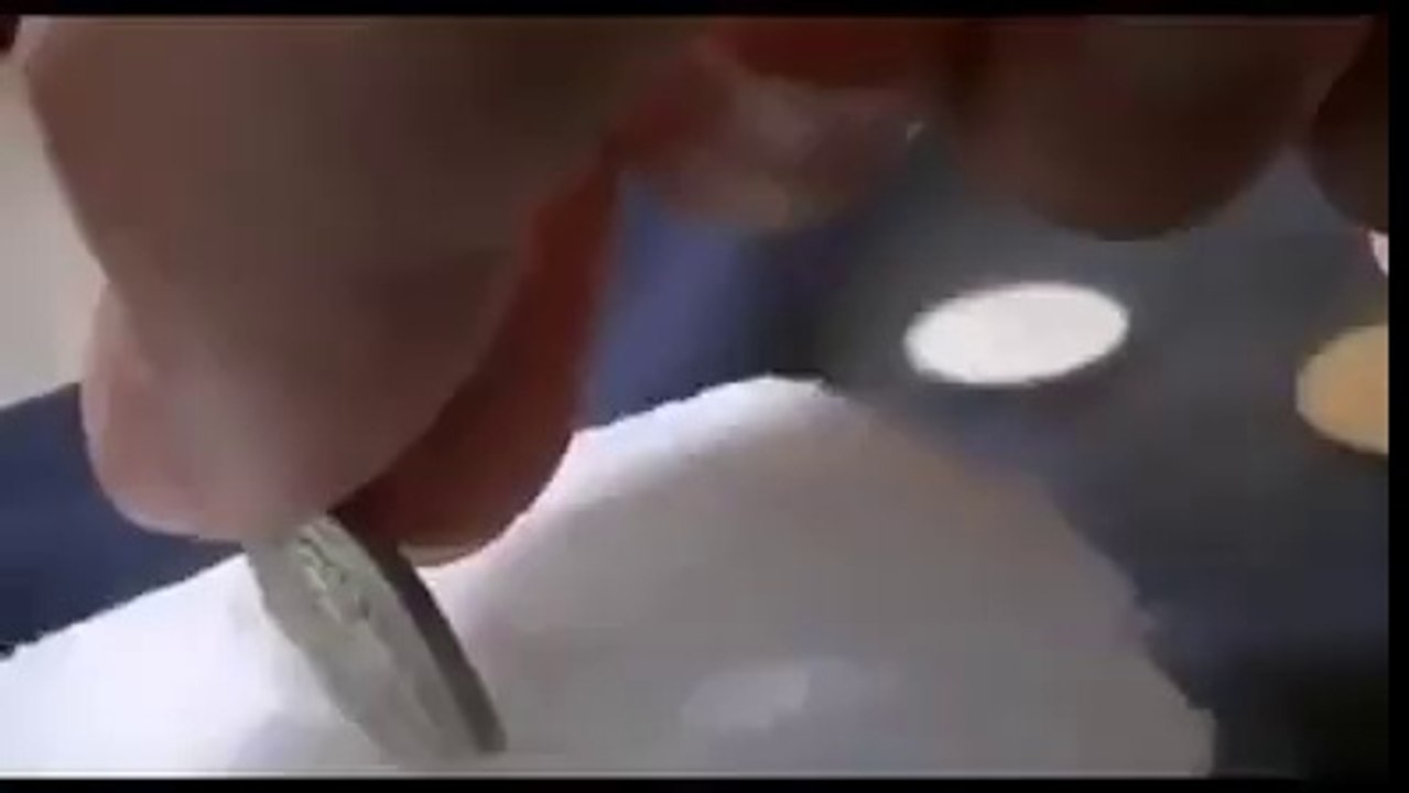 This is what happen when u insert a coin in dry ice box For more fun