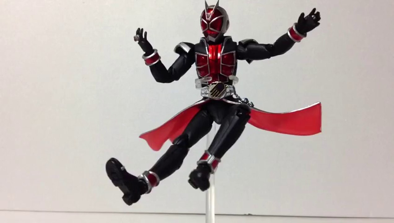 S.H.Figuarts 仮面ライダーウィザード フレイムスタイル kamen rider wizard flame style