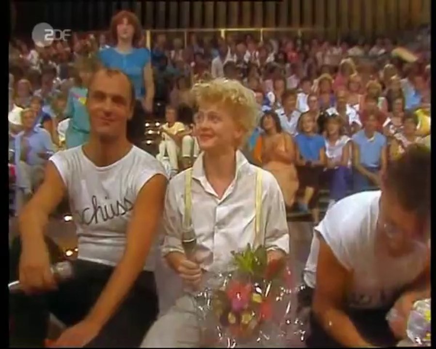 DÖF - Codo (Ich düse, düse im Sauseschritt) - YouTube