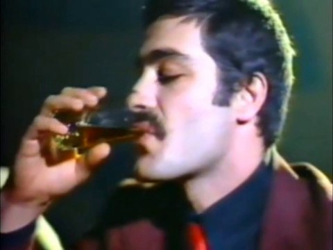 Ayyaş - Emel Sayın (Kadir İnanır & Perihan Savaş)