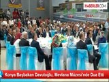 Konya Başbakan Davutoğlu, Mevlana Müzesi'nde Dua Etti