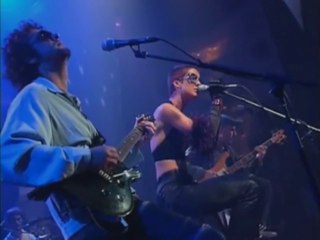 Soda Stereo - En La Ciudad De La Furia