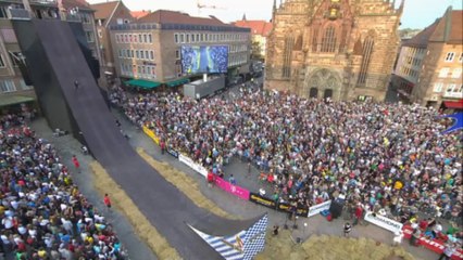 Red Bull District Ride- Espectaculares saltos sobre dos ruedas