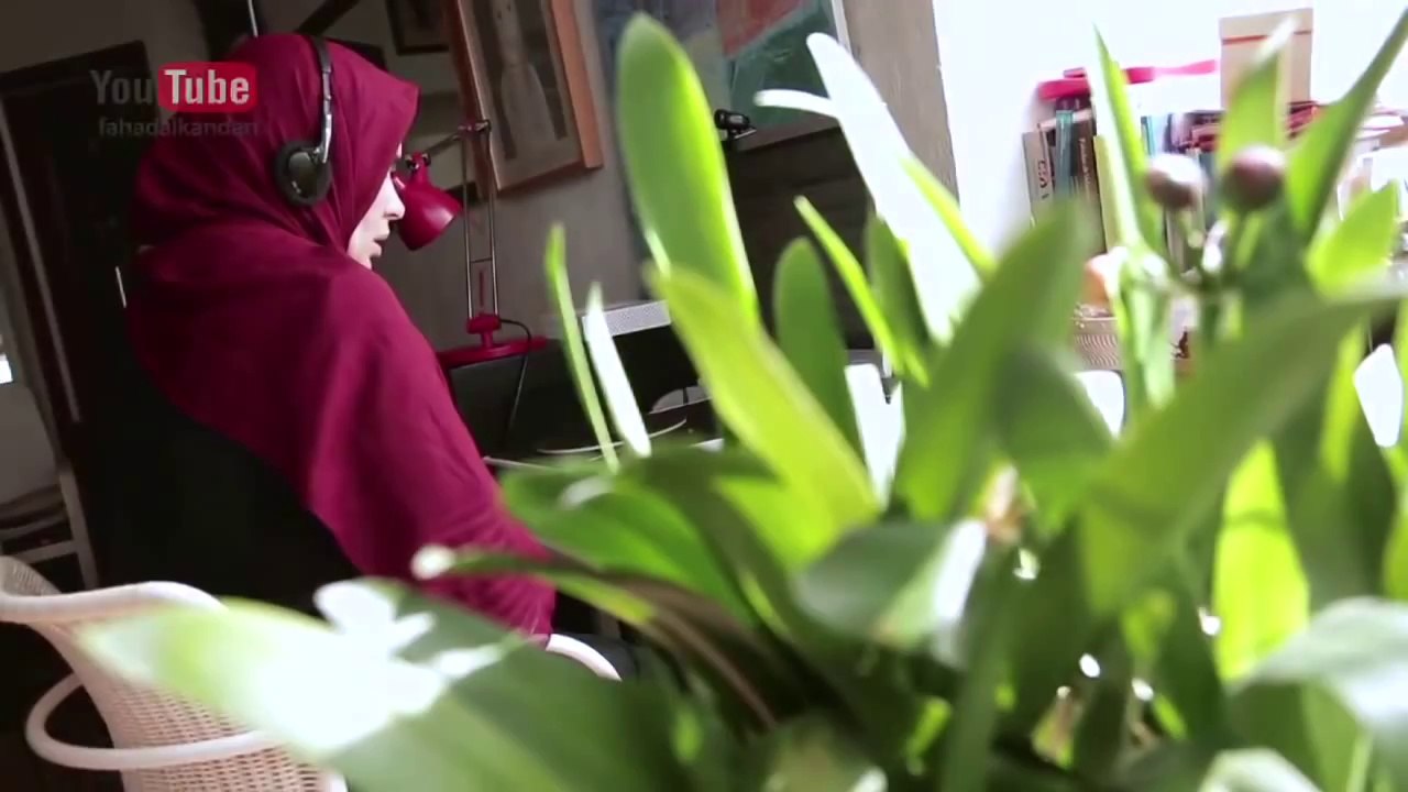 حلقة ٢٠ استيلا من اسبانيا بالقرآن اهتديت للشيخ فهد الكندري  EP20 Guided Through the Quran_(720p)