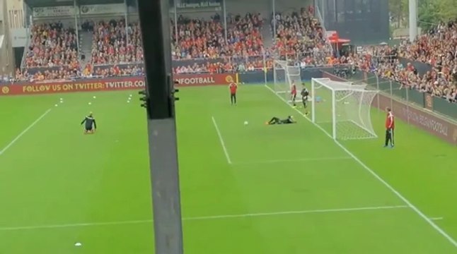 Belgium defender Laurent Ciman scores incredible overhead kick