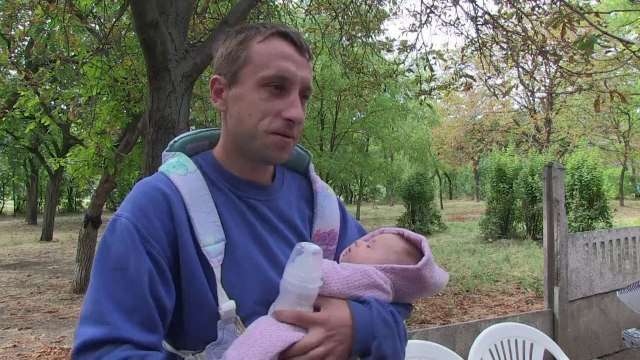 Displaced Ukrainians seek help at Maripol refugee centre