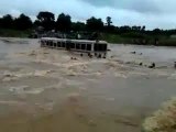 کشمیر میں سیلاب کی تباہ کاریاں اور راجوری حادثہ اس ویڈیو میں دیکھیں