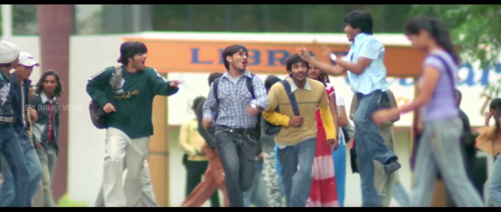 Arey Rey Video Song - Happy Days (Varun Sandesh, Tamanna) - 1080p