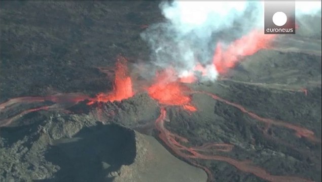 Un nouveau volcan islandais menace l'espace aérien européen