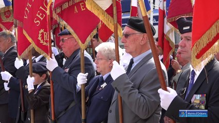 Cérémonie "100 villes, 100 héros, 100 drapeaux"