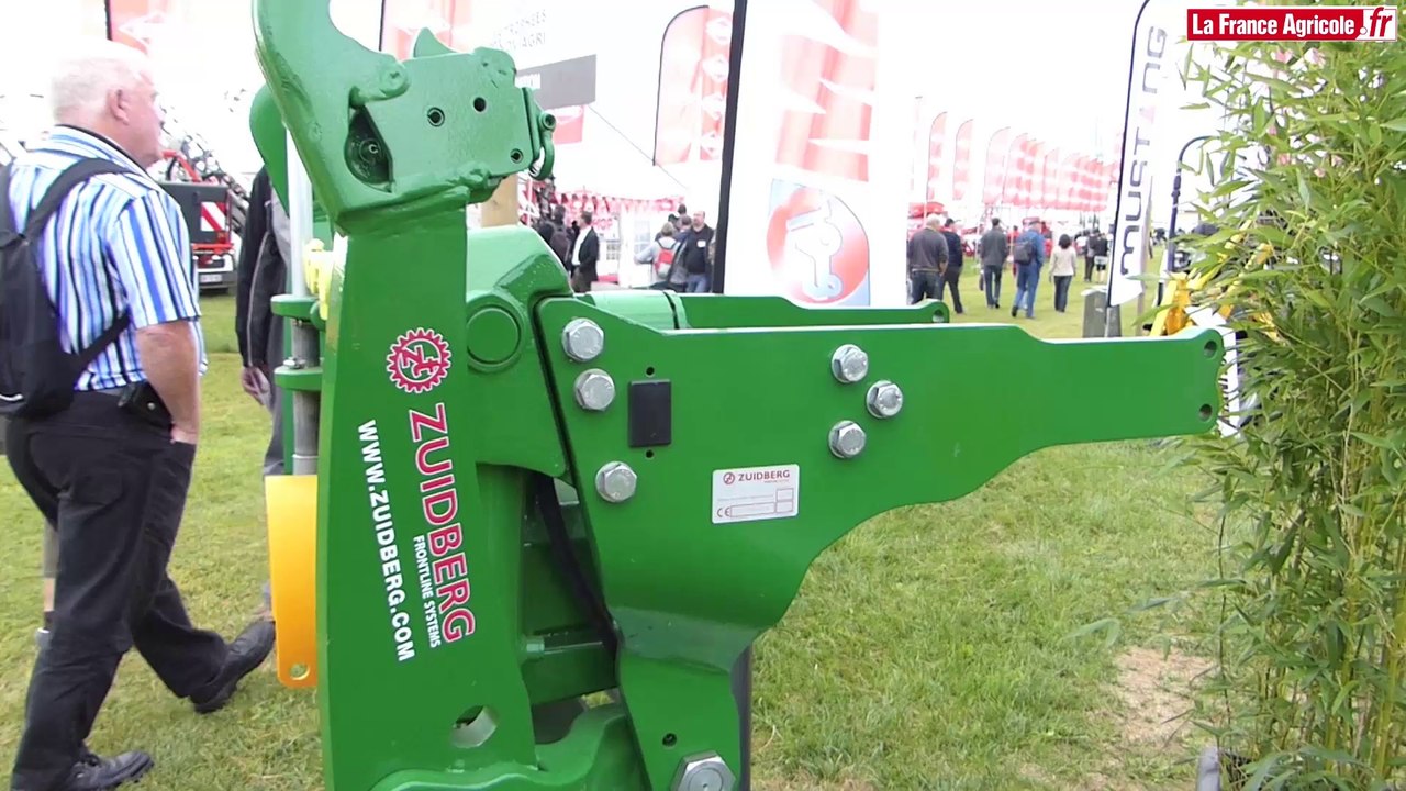 Manutention : Zuidberg, repliage compact du relevage avant