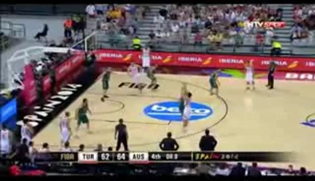 Emir Preldzic Son Saniye Basketi (Türkiye-Avustralya)