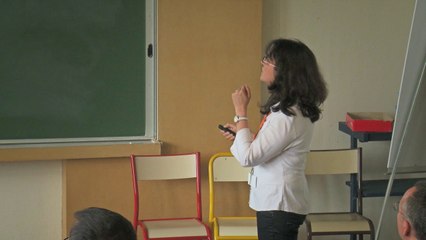 Effet dynamo dans des géométries cylindriques