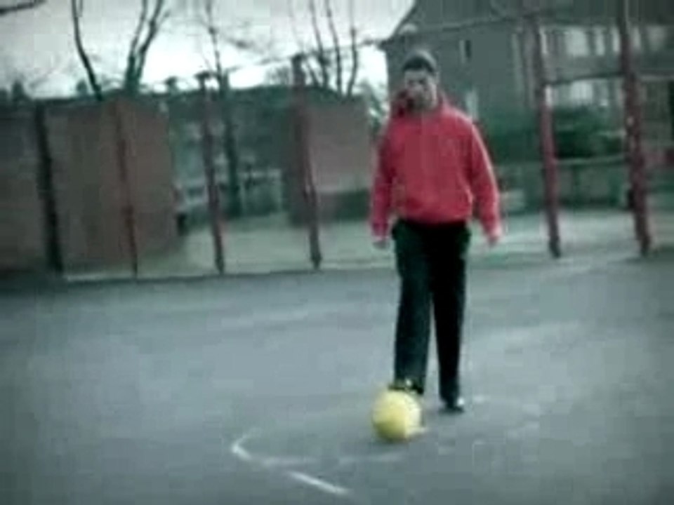 C.Ronaldo on the street(part 2)
