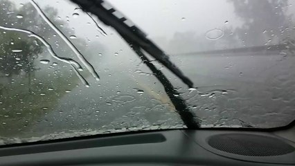 Cars stopped on M2 due to heavy rain Punjab 2014