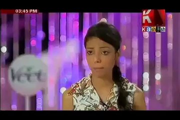 Meera insults a one girl in live show watch video.