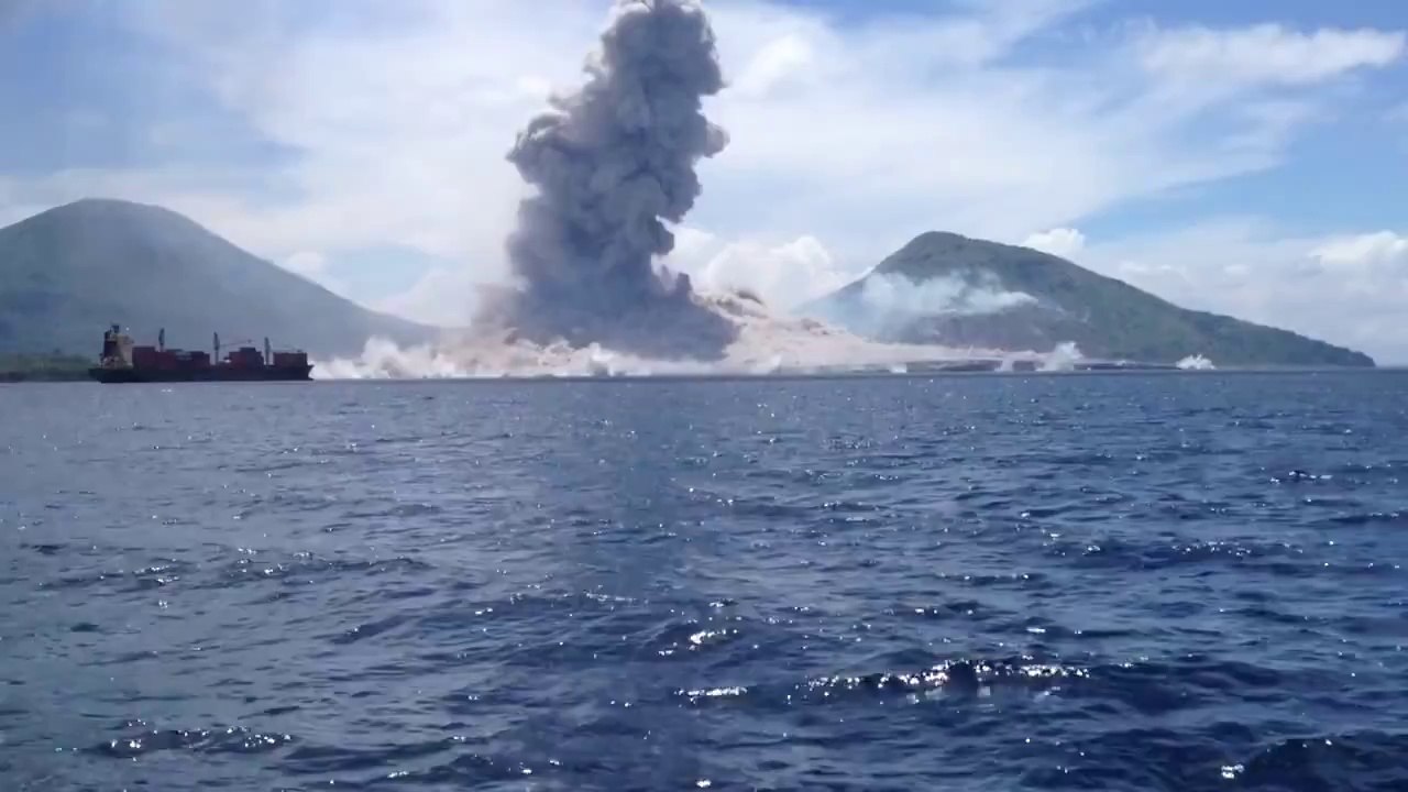 Eruption du Volcan Tavurvur
