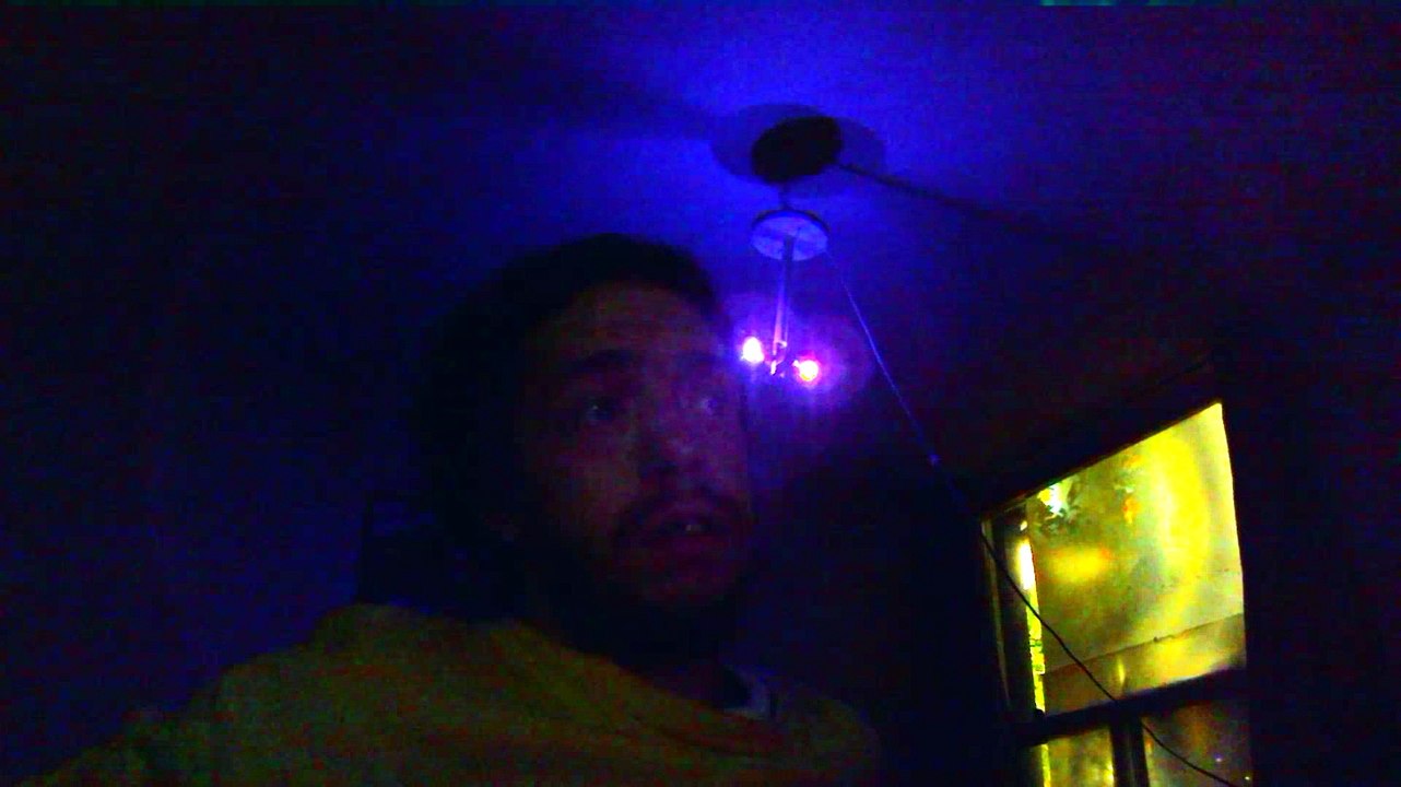 Webcam Blog - Glass shield fell out of the logitech C525 webcam and then it got blurry without any reason at all