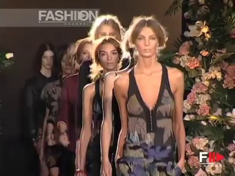 Alessandro Dell'Acqua Spring Summer 2005 3 of 3 Milan Pret a Porter by Fashion Channel