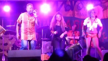 Sisca et Vaiavy Chila - ATERA ZAHO