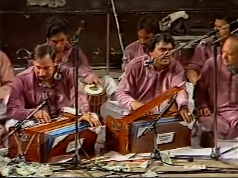 Nusrat Fateh Ali Khan Qawwal - Yadan Vichre Sajan Diyan Aiyan(RisingFormuli)