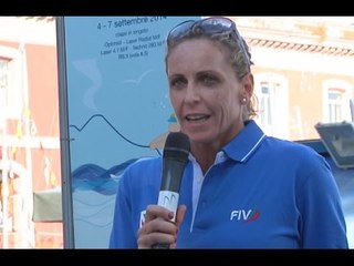 Napoli - Coppa PrimaVela, l'olimpionica Sensini premia i vincitori (07.09.14)