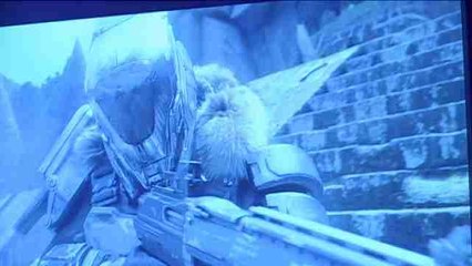 La humanidad lucha por su supervivencia en el videojuego  "Destiny"