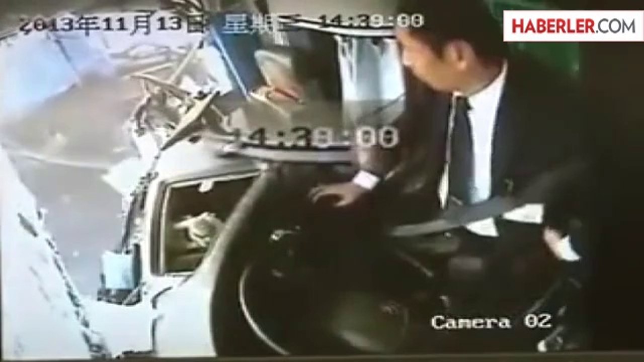 Araç Kullanırken Cep Telefonu Kullanmanın Zararları