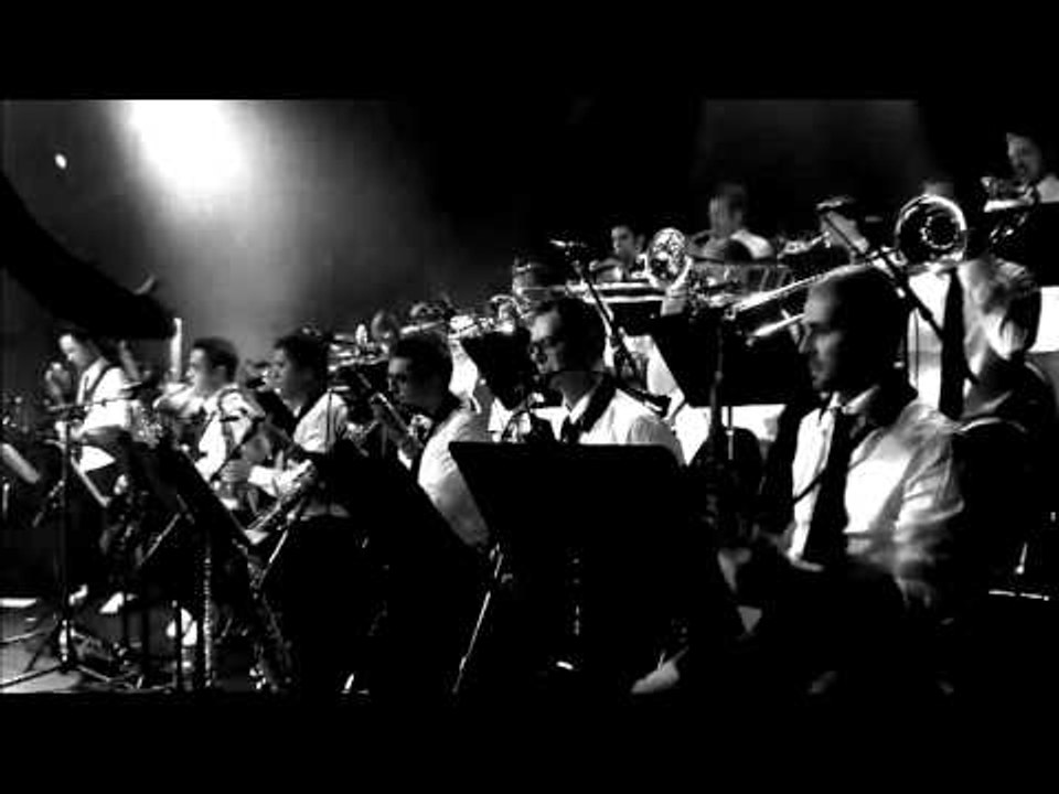 Electro Deluxe Live In Paris "PLAY"