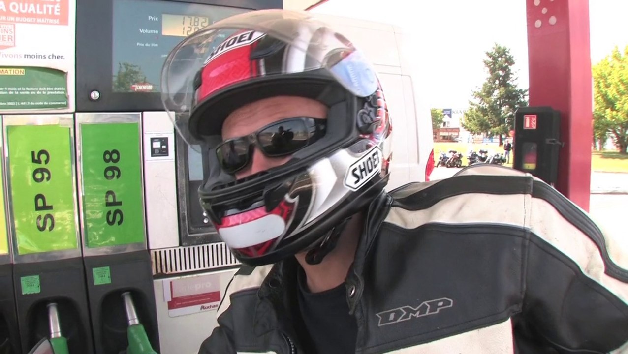 La FFMC 37 (Indre et Loire) à l'action : opération anti-gaz oil !