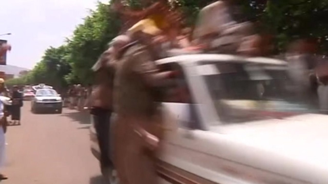 Yemeni soldiers open fire on demonstrators, killing four as protests rage