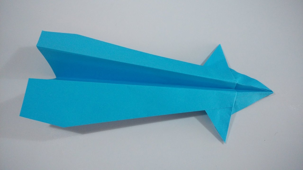 Como hacer un avion que vuela despacio (Canard plane)